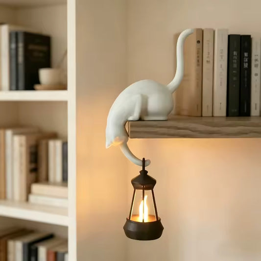 GATO CON FAROL COLGANTE PARA REPISA